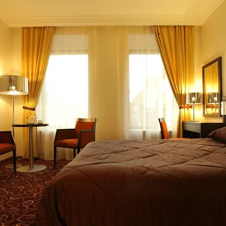 Menorah Hotel-3