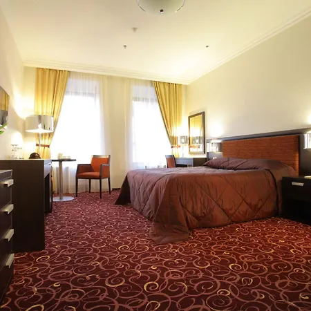 Menorah Hotel-2